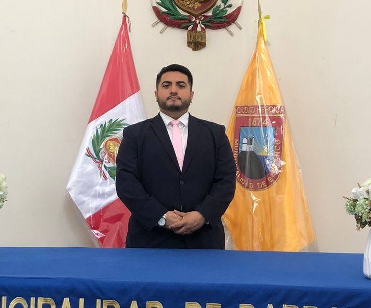 Carlos R.